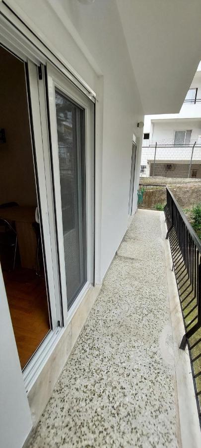 Cozy Apartment In Nea Smyrni Athens Luaran gambar