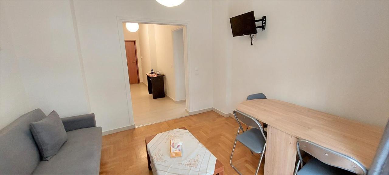 Cozy Apartment In Nea Smyrni Athens Luaran gambar